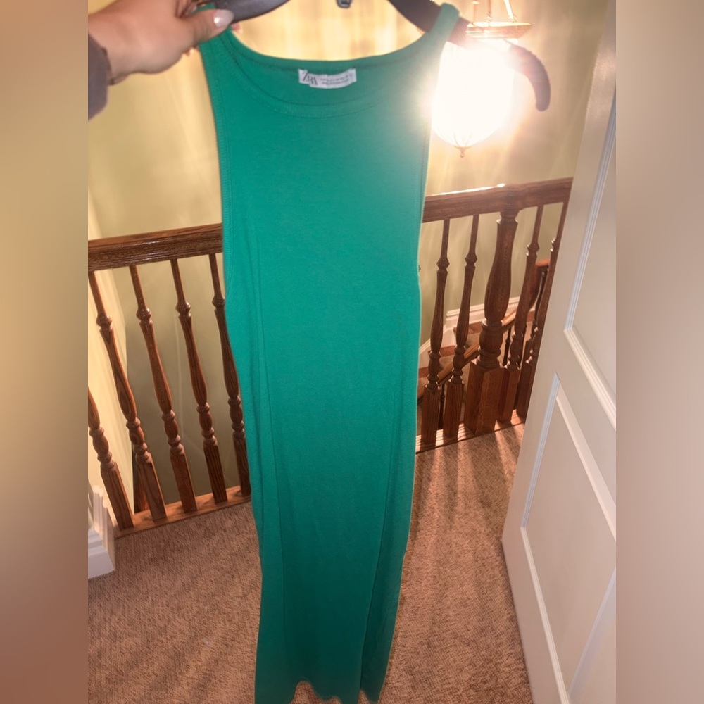 Zara Vibrant Green Knit Dress